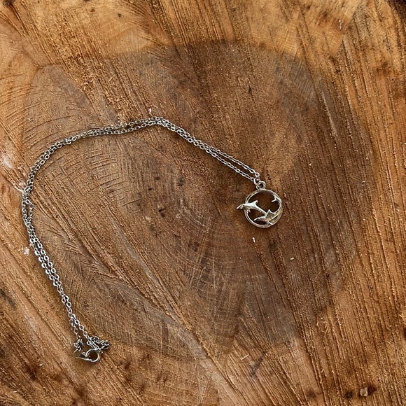 Dolphin Necklace - Picture 1 of 2